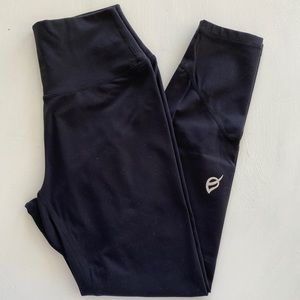 P’tula Alainah III leggings